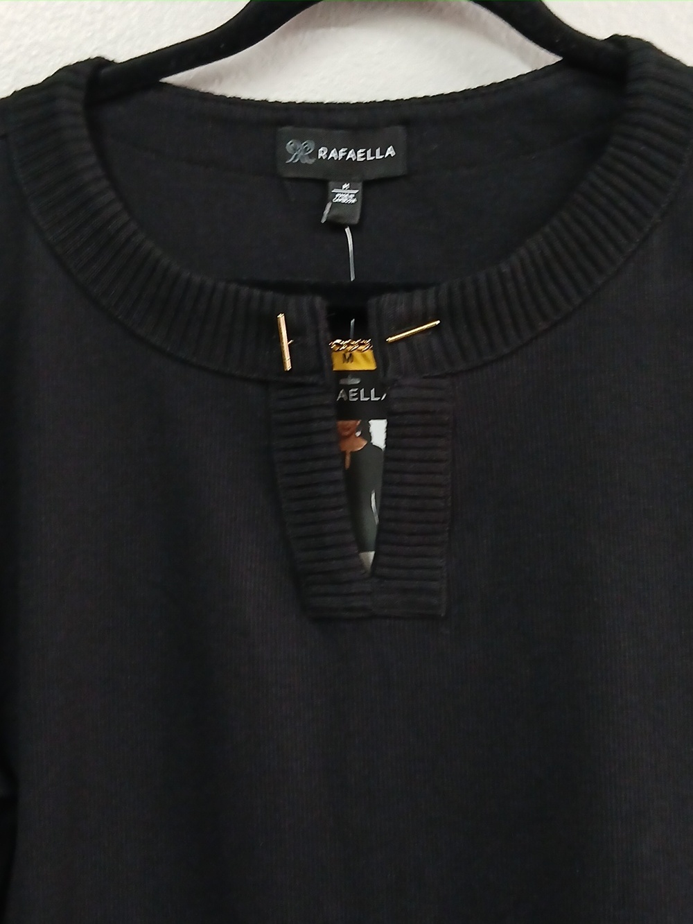 NWT RAFAELLA V Neck Ribbed Black Sweater Size Medium - Picture 2 of 7